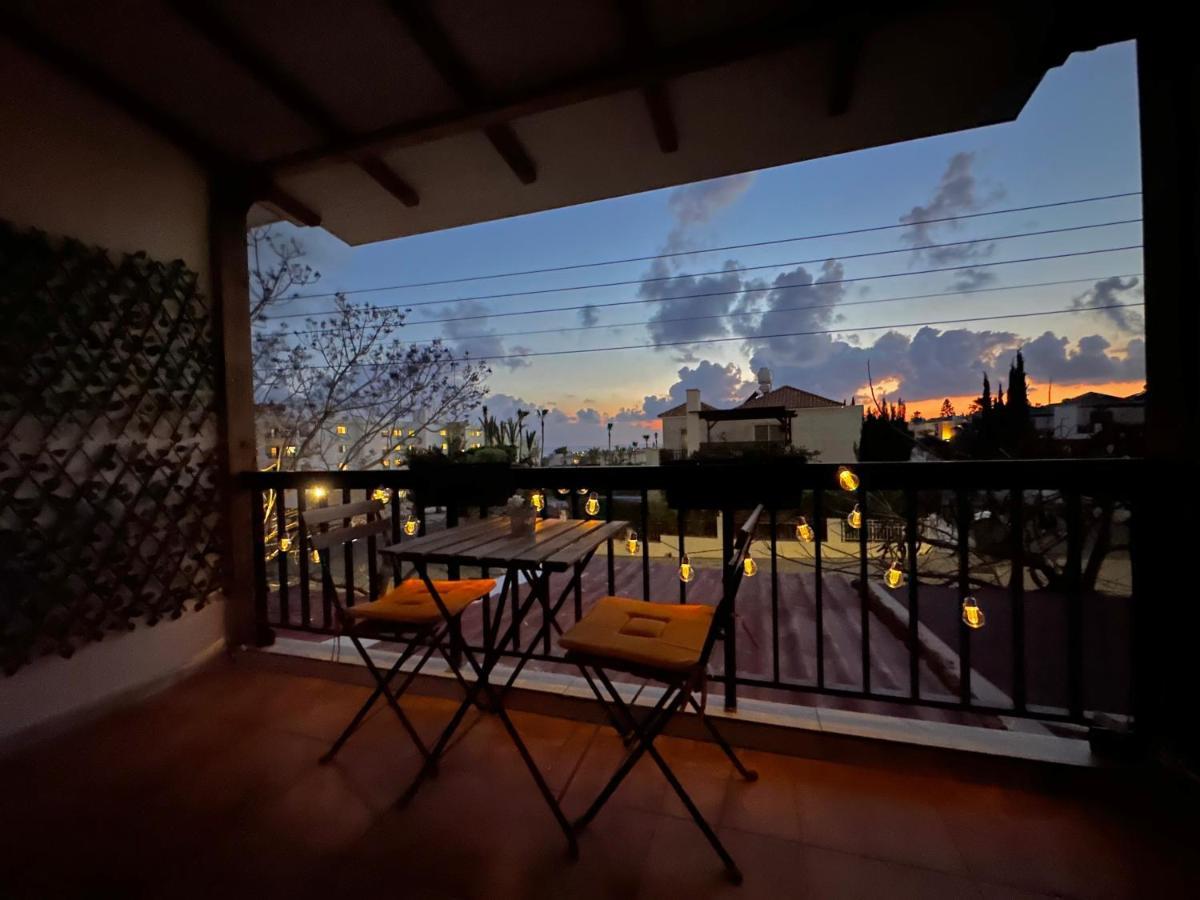 Arya Seaview Apartment In The Heart Of Coral Bay (Adults Only) Екстериор снимка