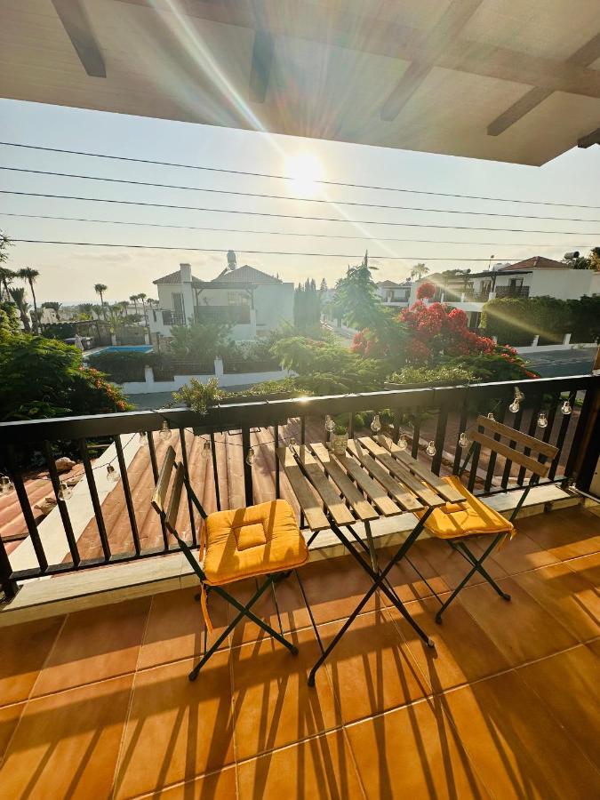 Arya Seaview Apartment In The Heart Of Coral Bay (Adults Only) Екстериор снимка