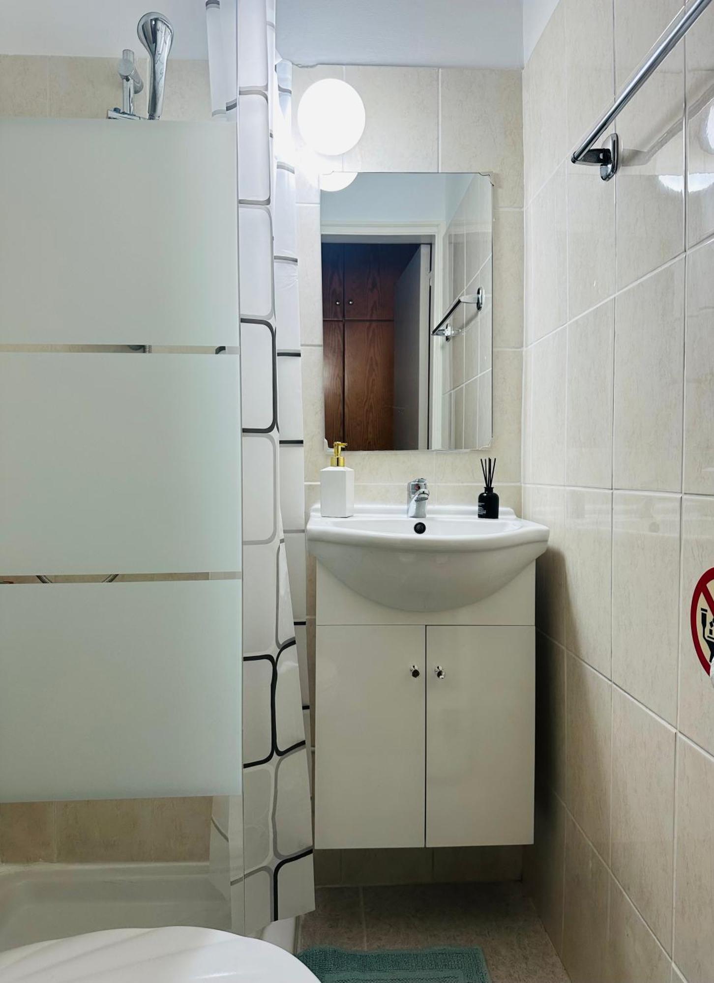 Arya Seaview Apartment In The Heart Of Coral Bay (Adults Only) Екстериор снимка